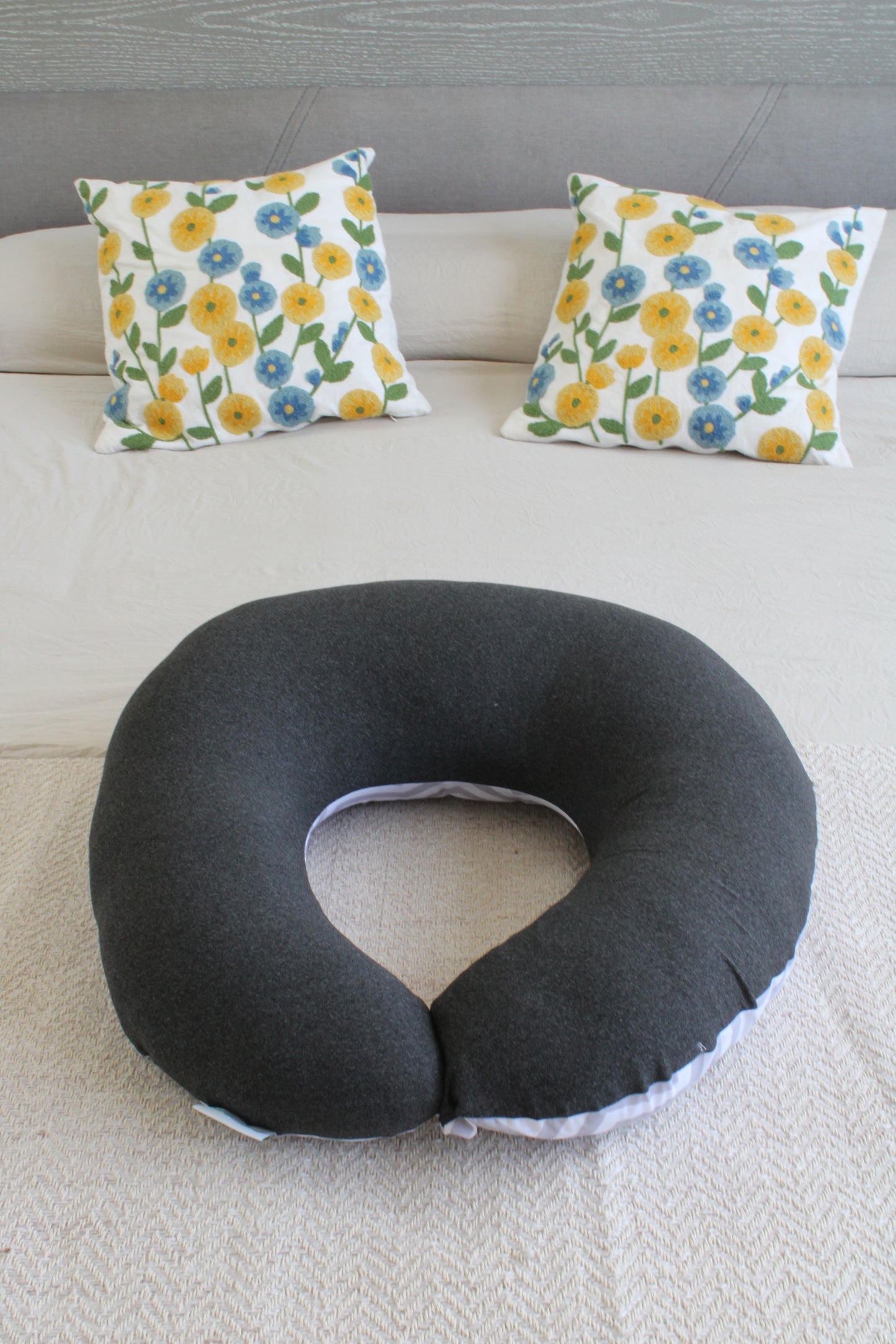 Almohada De Lactancia Y Antirreflujo Color Gris Zigzag