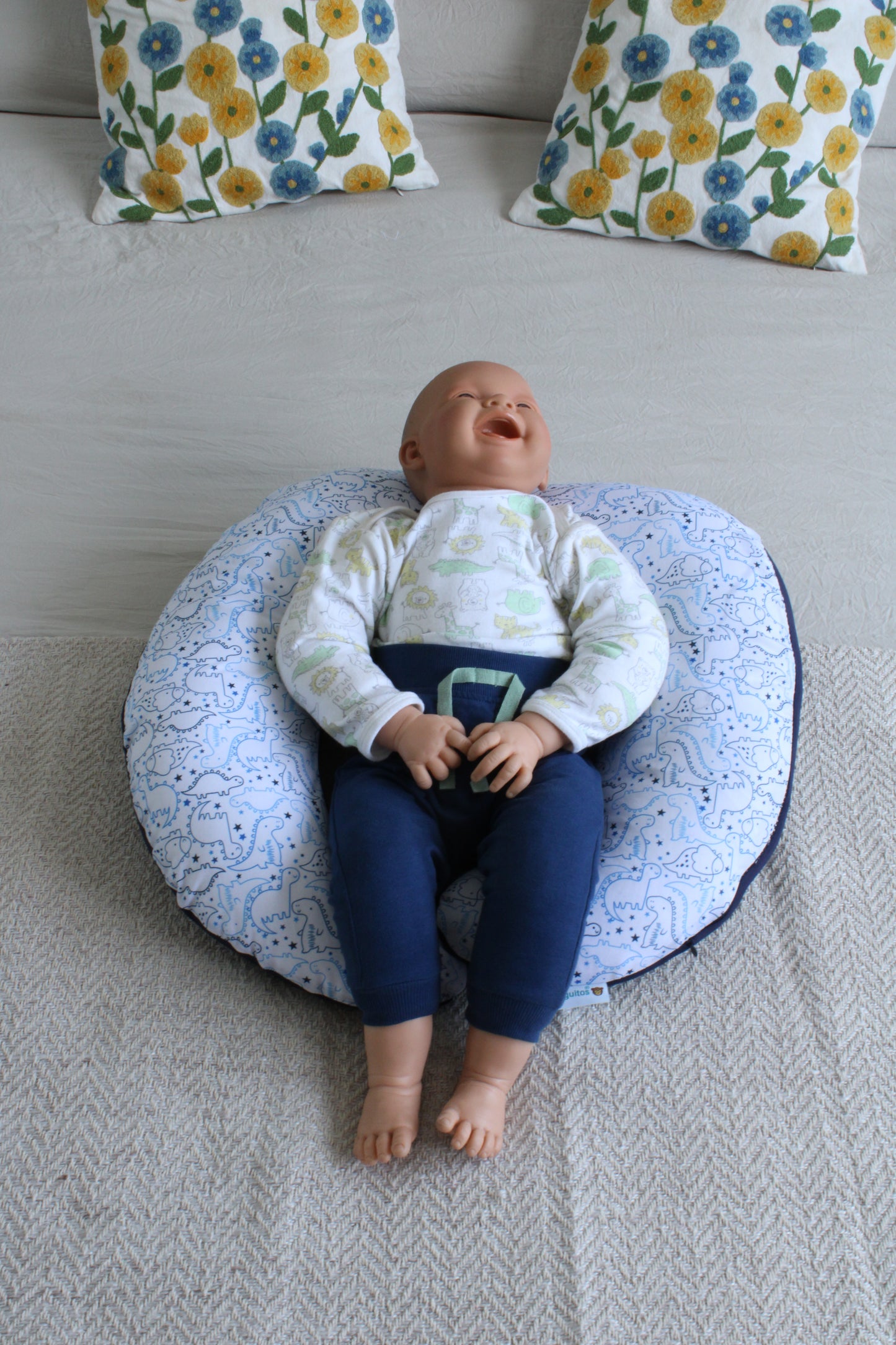 Almohada De Lactancia Y Antirreflujo Color Azul Dinos