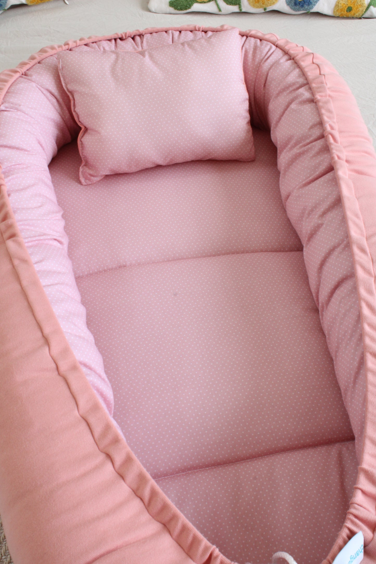 Nido Colecho  Changuitos Palo de Rosa con Bolitas