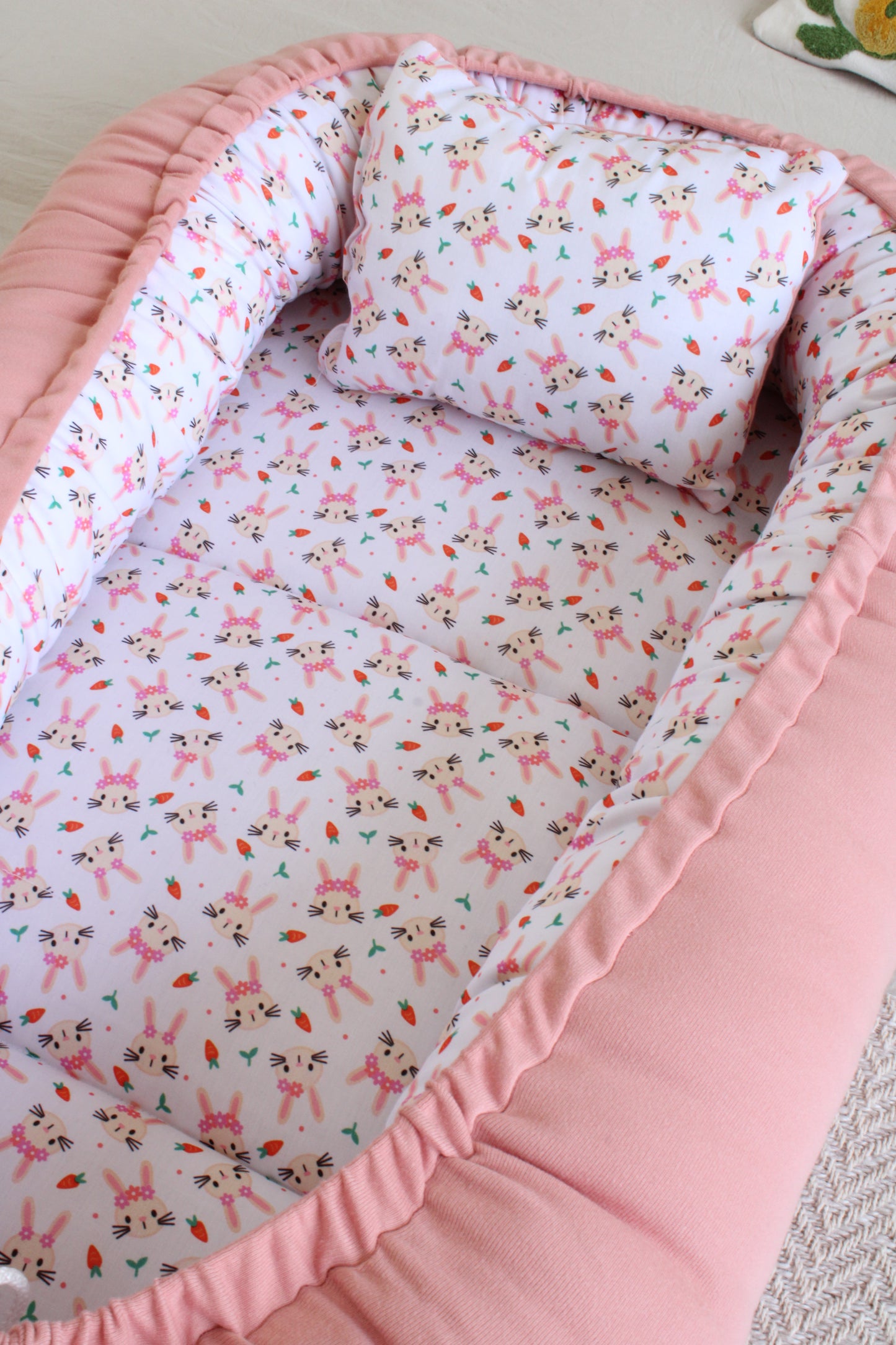 Nido Colecho  Changuitos Conejitos Rosas